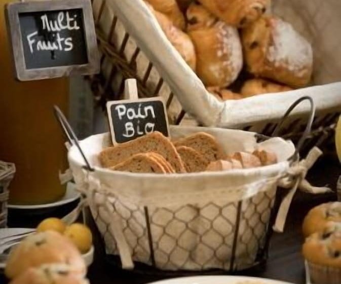 Отель Hôtel Du Haut Koenigsbourg Entre Vignes Et Château