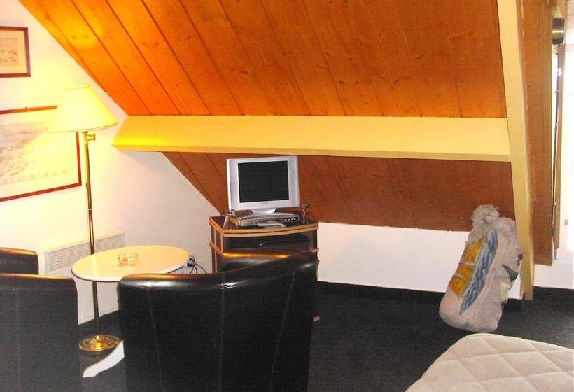 בית מלון כפרי Hôtel Duguaytrouin