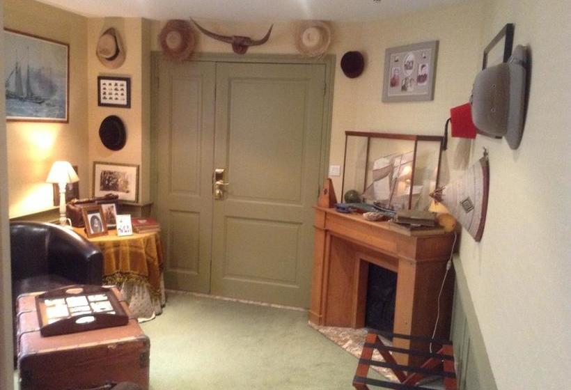 בית מלון כפרי Hôtel Duguaytrouin