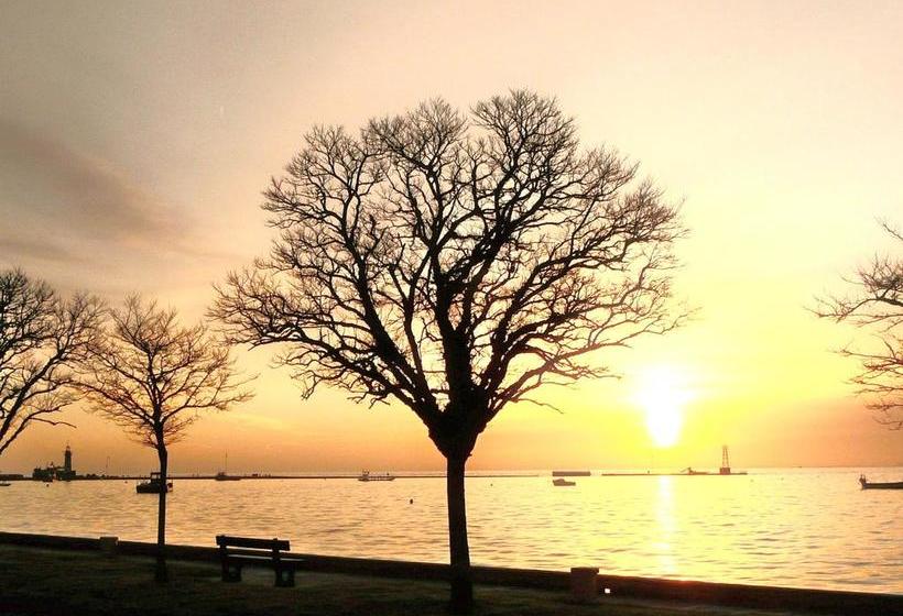 בית מלון כפרי Hôtel Duguaytrouin