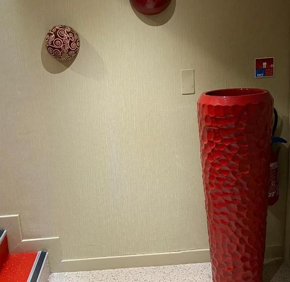 酒店 Hôtel Juantorena