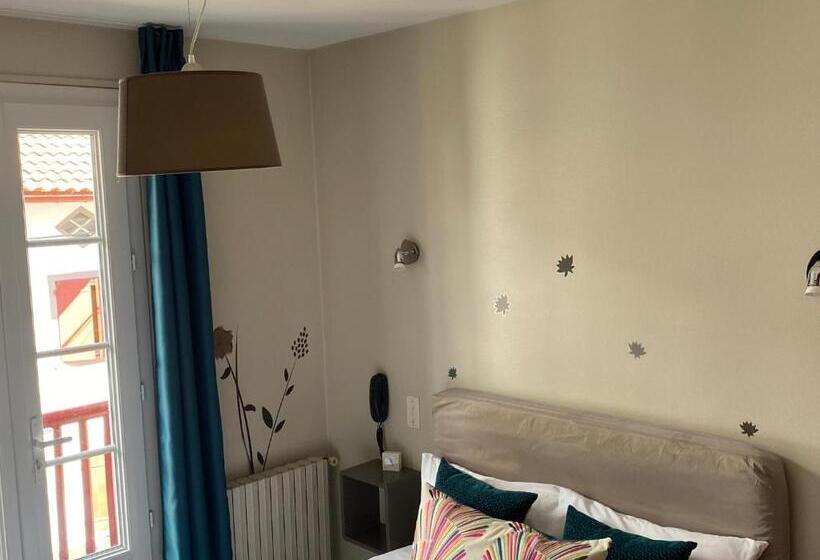 酒店 Hôtel Juantorena