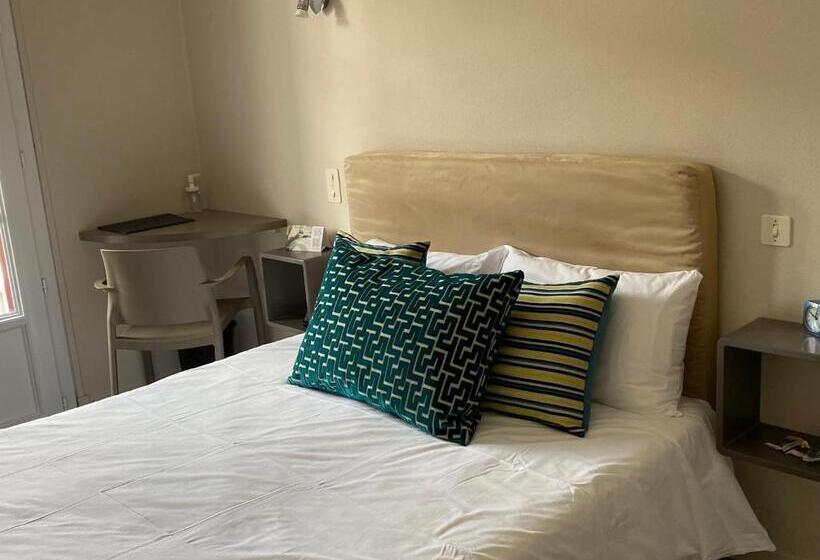 酒店 Hôtel Juantorena