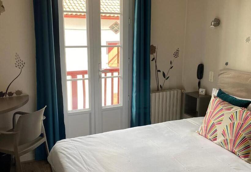 酒店 Hôtel Juantorena