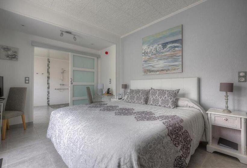 فندق Hôtel Le Nautile