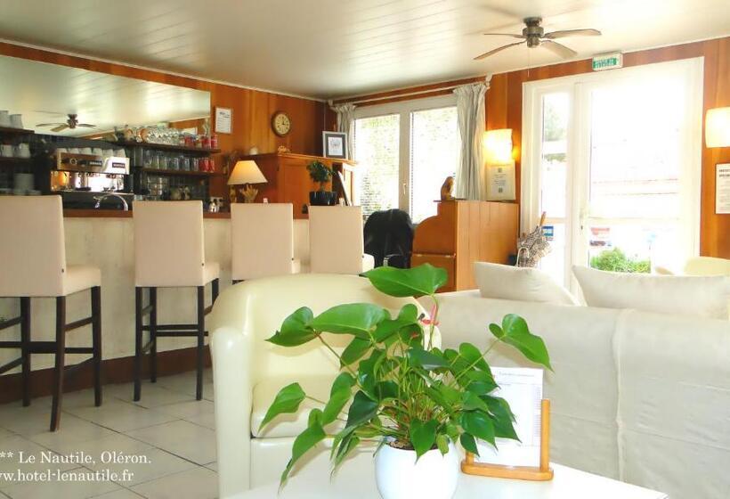 فندق Hôtel Le Nautile