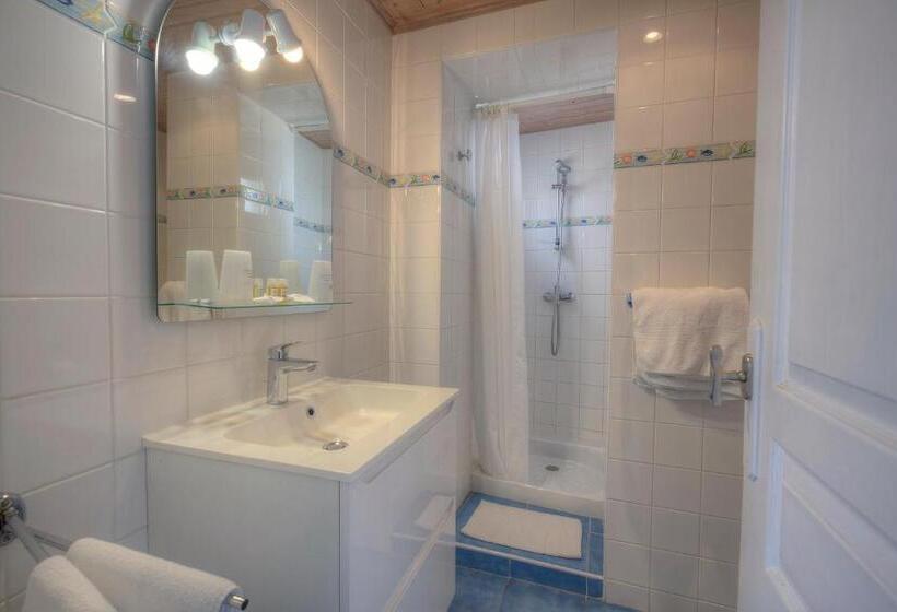 فندق Hôtel Le Nautile