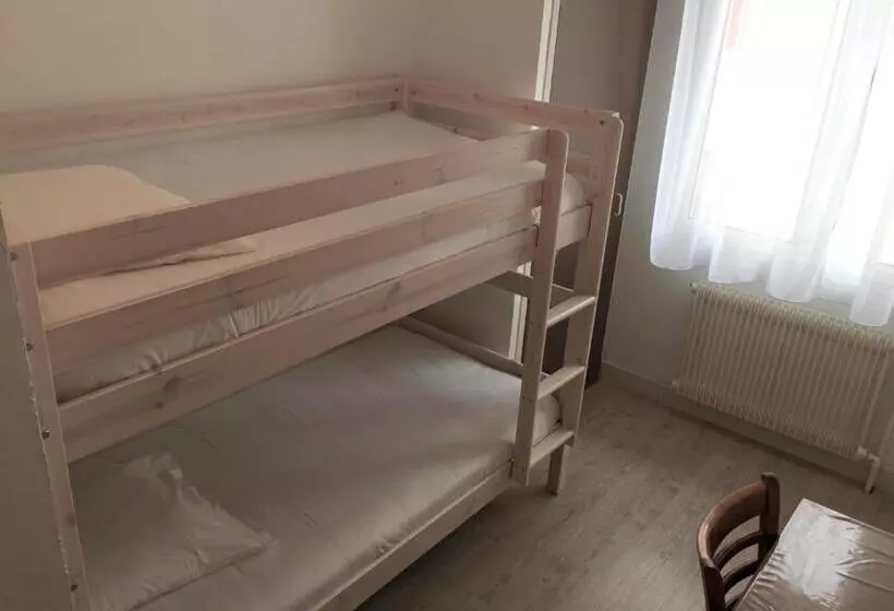 ホテル Auberge Les Mufliers   Hôtel Les Forges