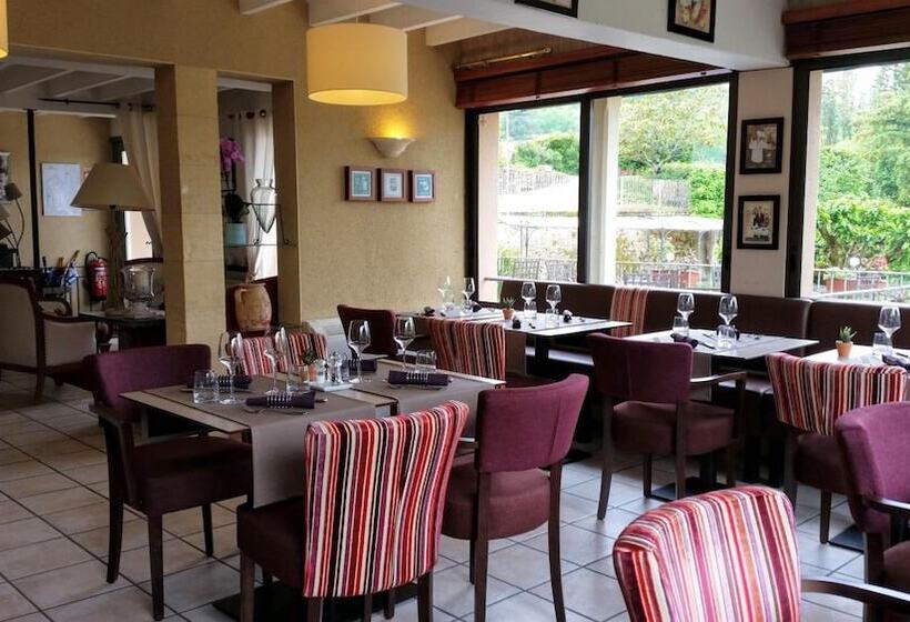 Отель Hôtel Restaurant Côté Rivage