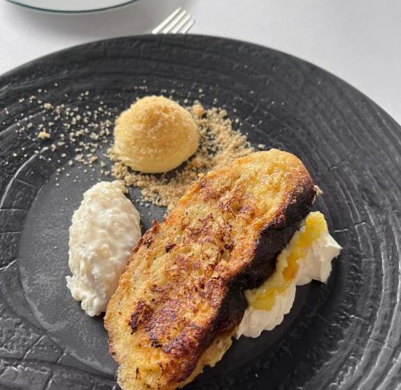 ホテル Hôtel Restaurant De L Embarcadère