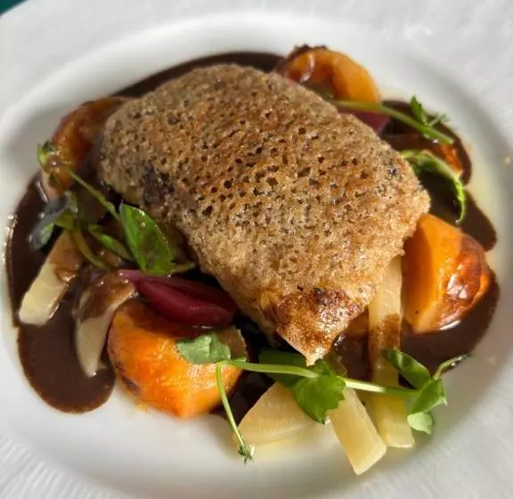 Hotelli Hôtel Restaurant De L Embarcadère