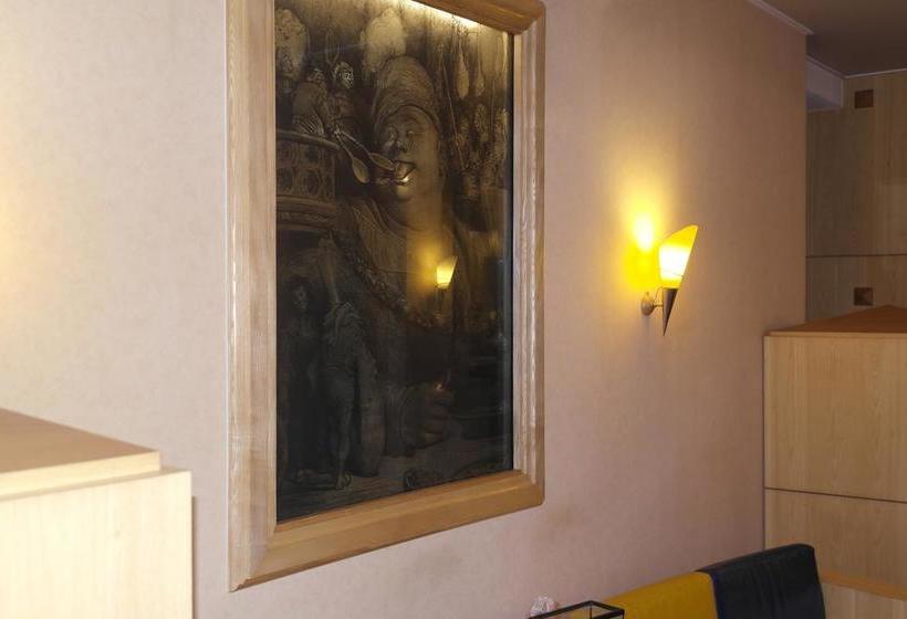 Отель Restaurant Des Lys