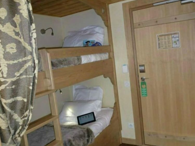 Отель Hôtel Restaurant Les Sapins Wellness & Gourmet