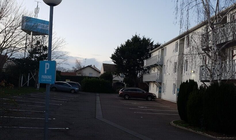 ホテル Kyriad Direct  Poissy   Acheres