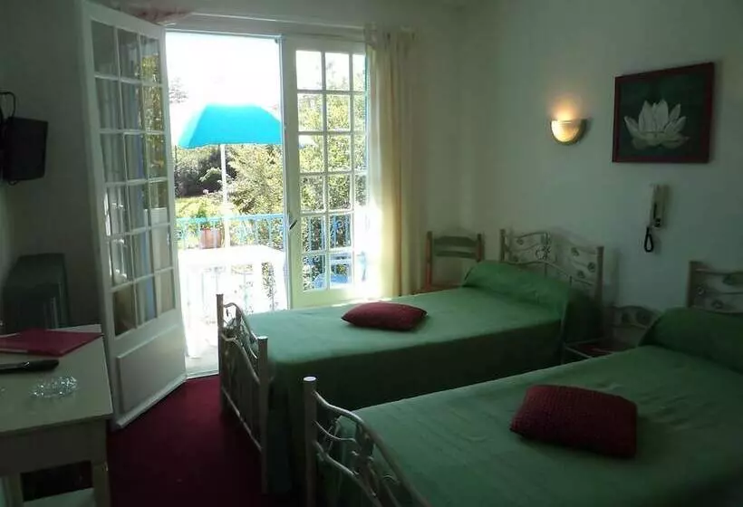 Hotelli L Oustal