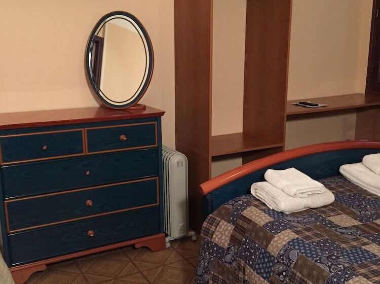 فندق La Bastide De Pont Royal