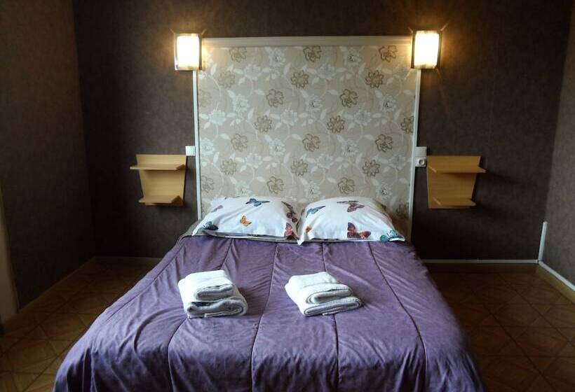 فندق La Bastide De Pont Royal