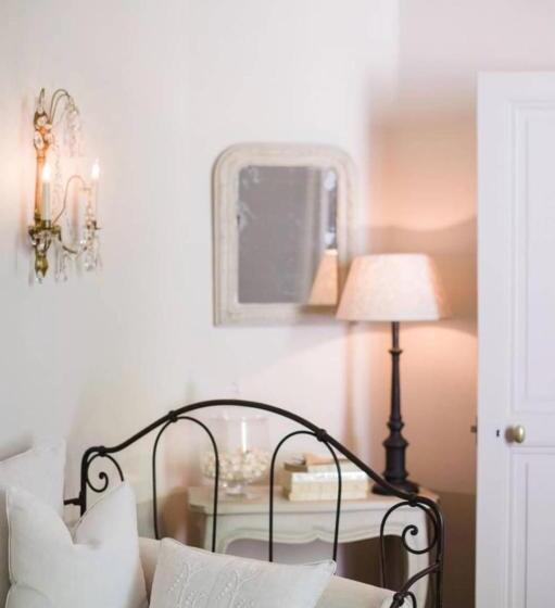 هتل La Maison Du Village