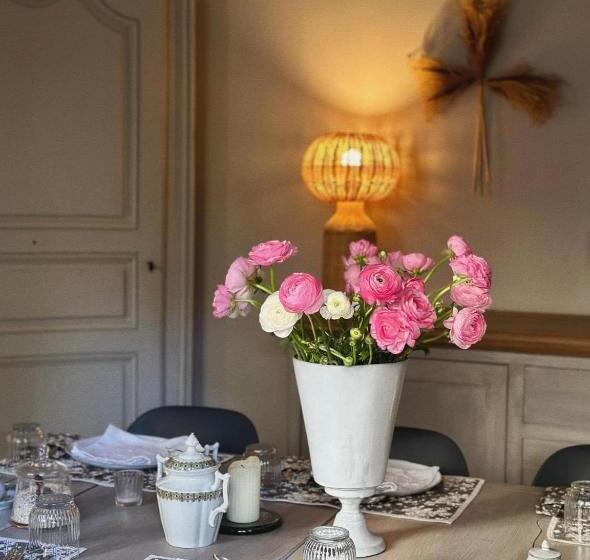 هتل La Maison Du Village