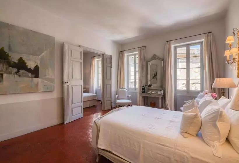 هتل La Maison Du Village