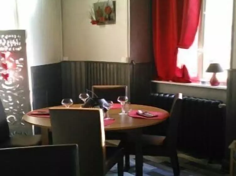 ホテル Au Cheval Blanc
