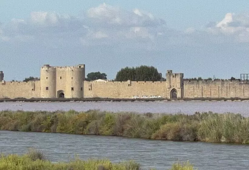 Hotel Le Medieval