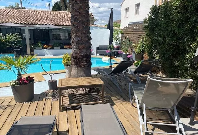 Hotel Le Medieval