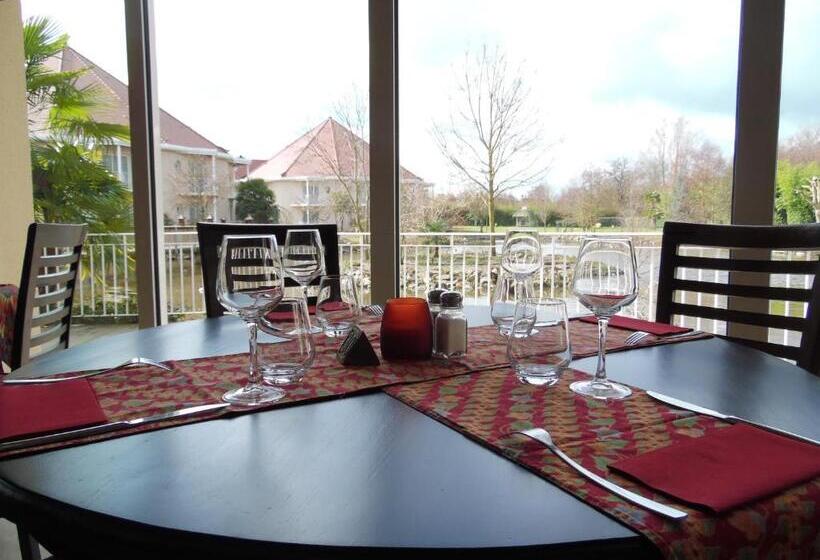 فندق Les Jardins De Beauval