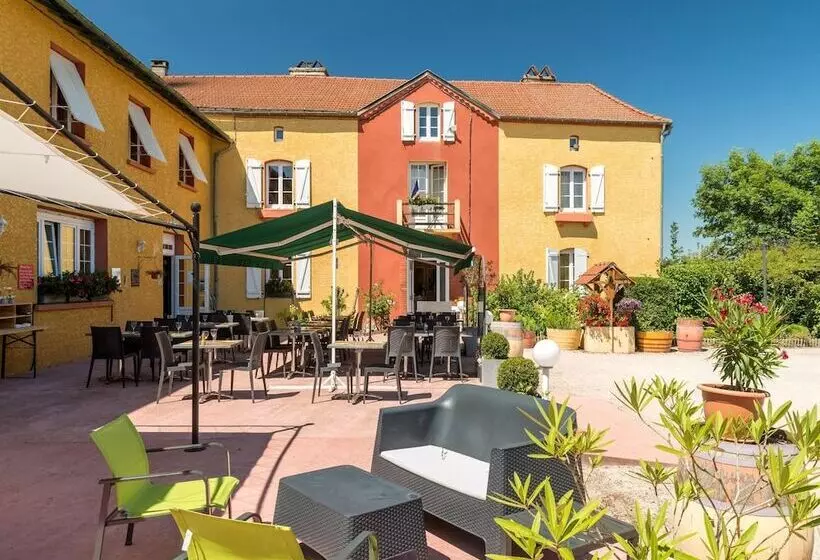 Hotelli L Adourable Auberge