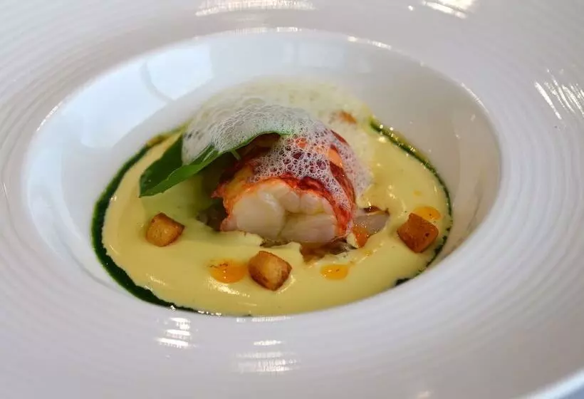 Hotelli L Adourable Auberge