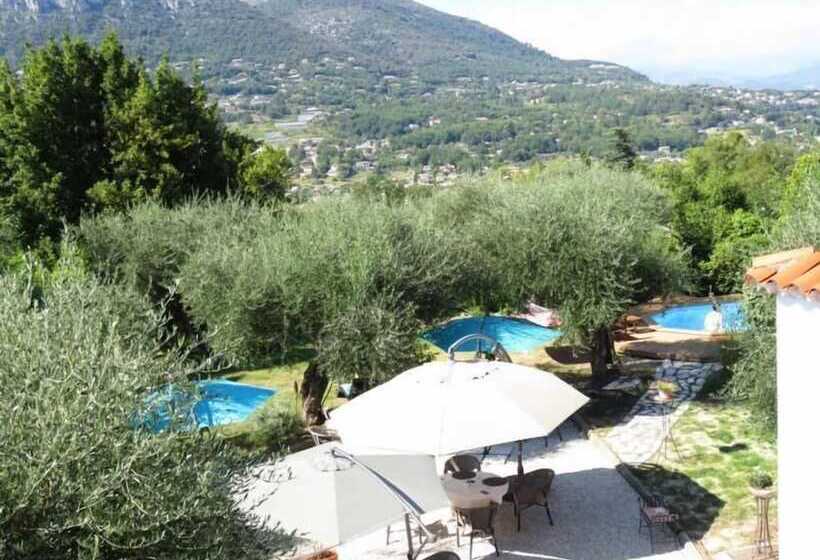 בית מלון כפרי Mon Soleil