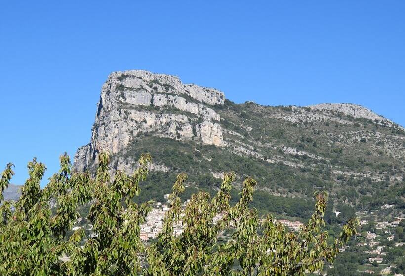 בית מלון כפרי Mon Soleil