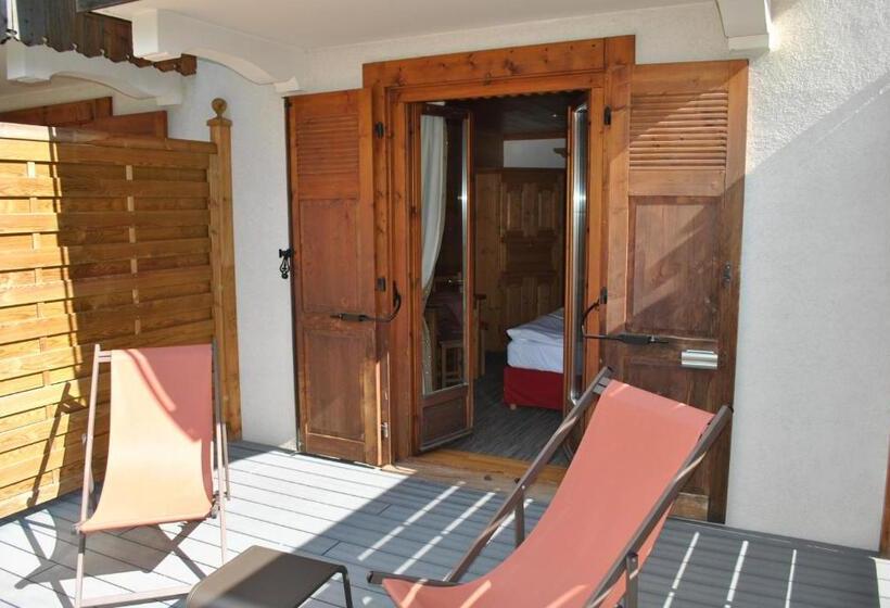 בית מלון כפרי Oustalet