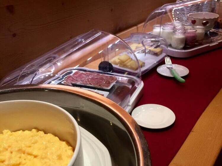 בית מלון כפרי Oustalet