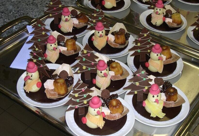 בית מלון כפרי Oustalet