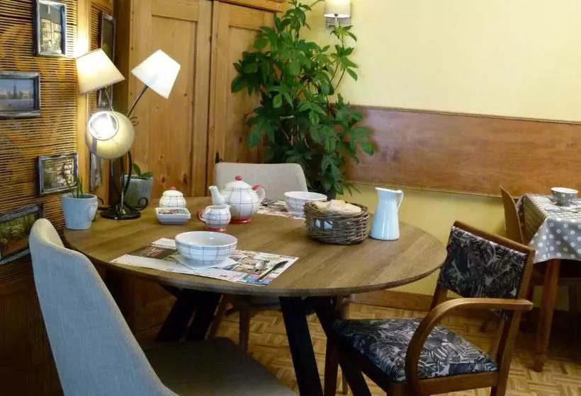 Hôtel Motel Papea