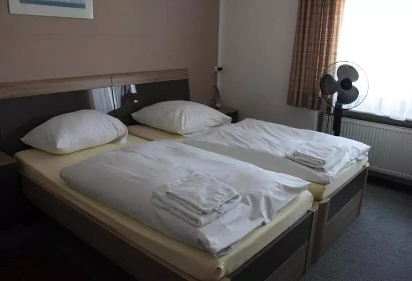 Airport Hotel Zum Taubengrund