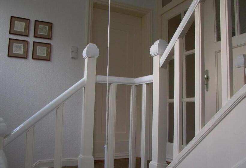 Bed and Breakfast Altes Landhaus Am Park