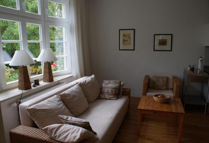 Bed and Breakfast Altes Landhaus Am Park