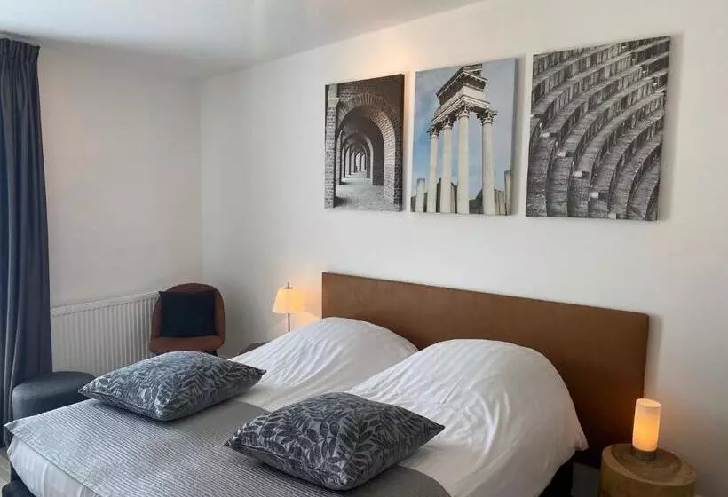 Aamiaismajoitus (B&B) Am Meerturm