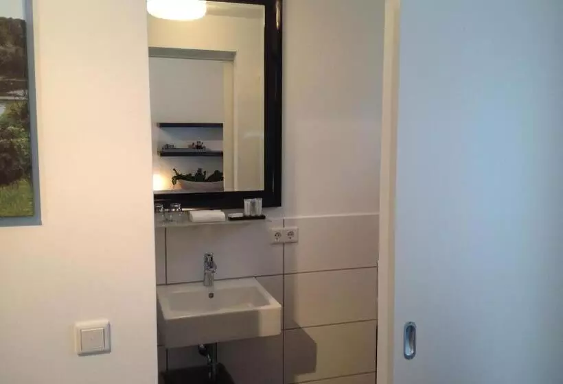 Aamiaismajoitus (B&B) Am Meerturm