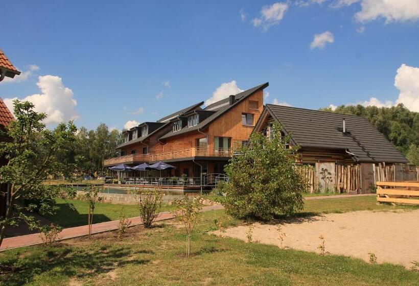فندق An Der Metow Ferienpark