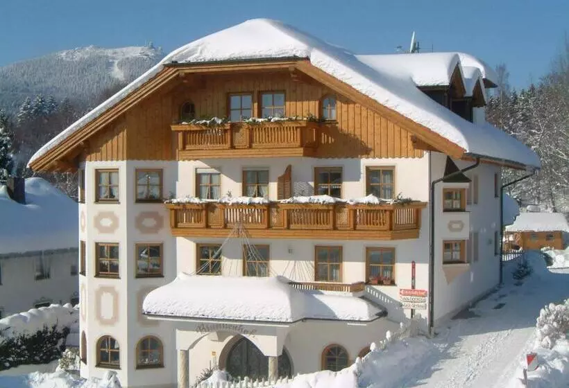 Hotel Brunnenhof