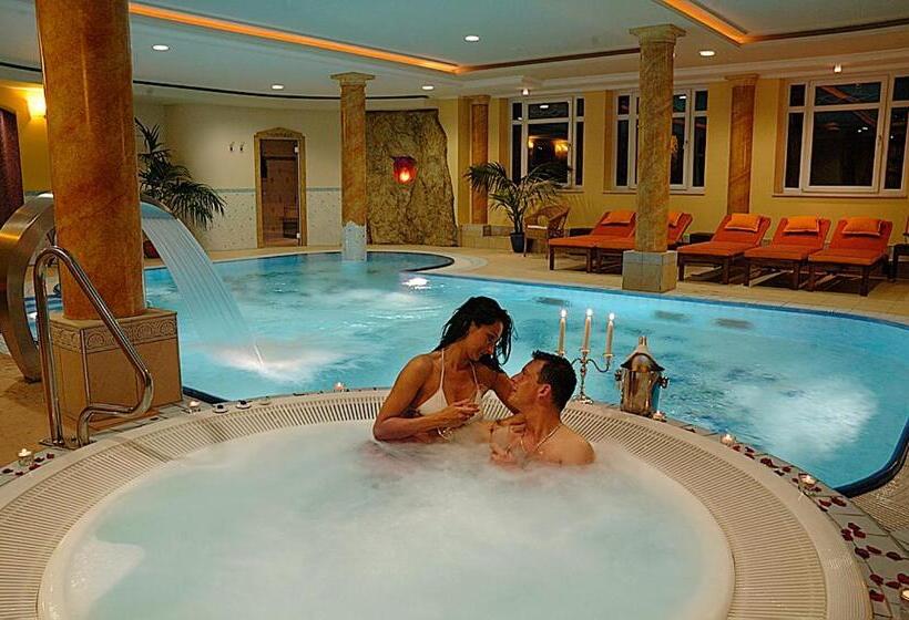 Отель Brunnenhof