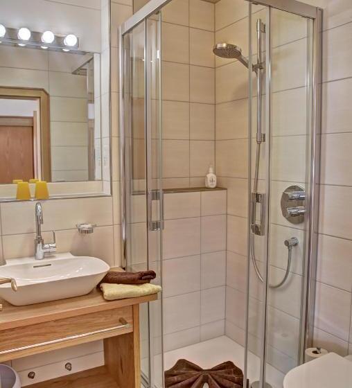 Отель Brunnenhof