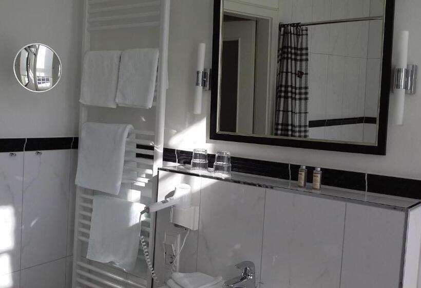 호텔 & Café Kleinergrünauer