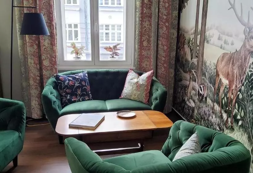 ホテル & Café Kleinergrünauer