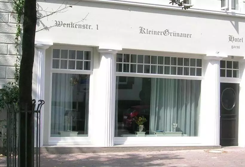 ホテル & Café Kleinergrünauer