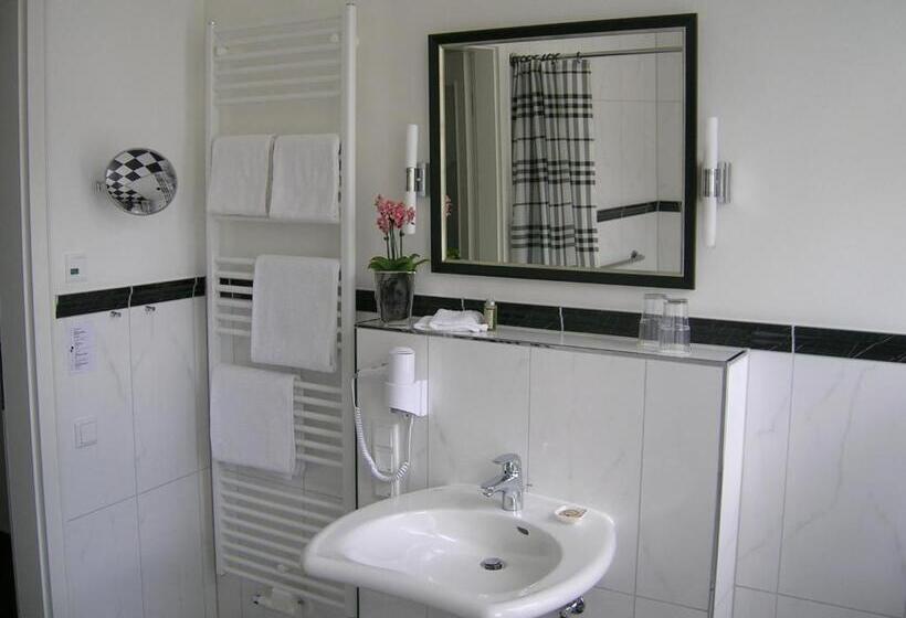 호텔 & Café Kleinergrünauer