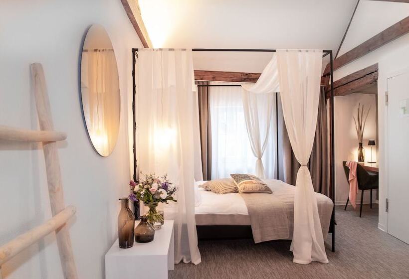 Hotel Fuchs Life Style Mit Night Life